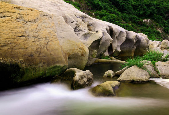 Huanggang Dabieshan UESCO Global Geopark